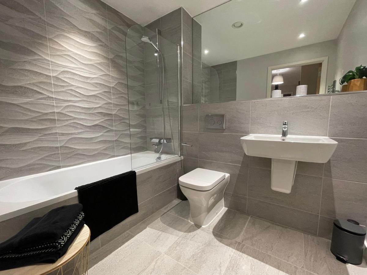 Stunning 2-Bed Apartment In Bristol With Parking Экстерьер фото