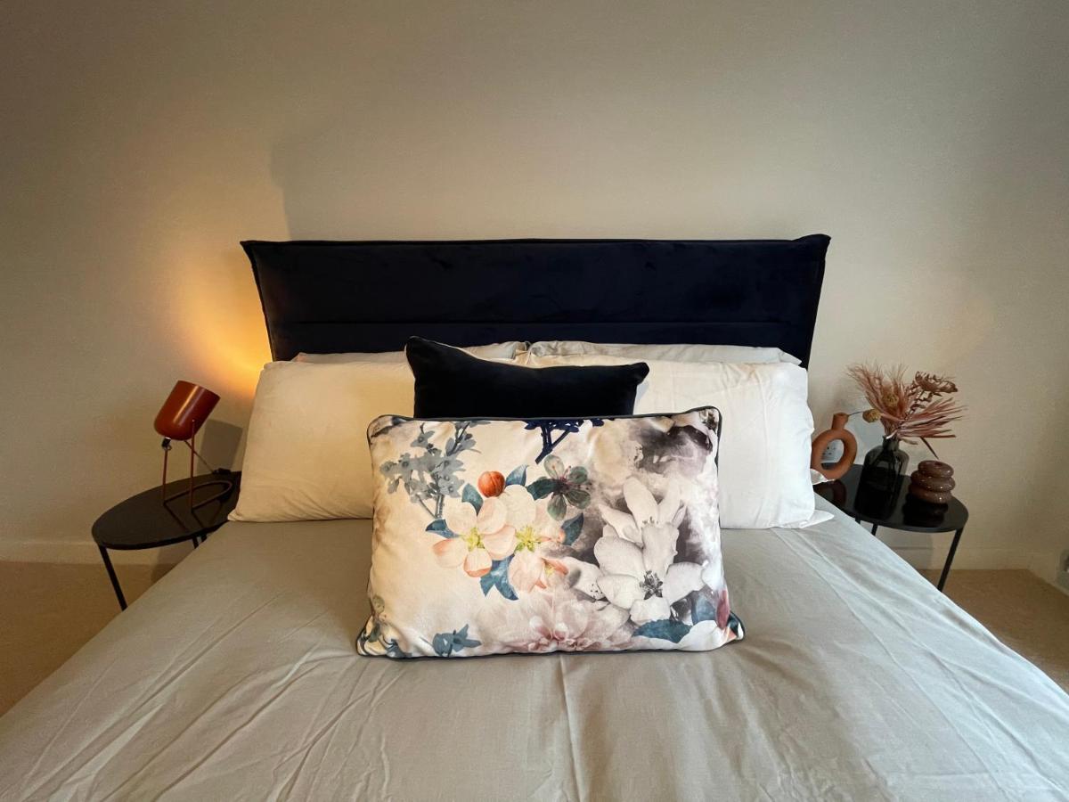 Stunning 2-Bed Apartment In Bristol With Parking Экстерьер фото