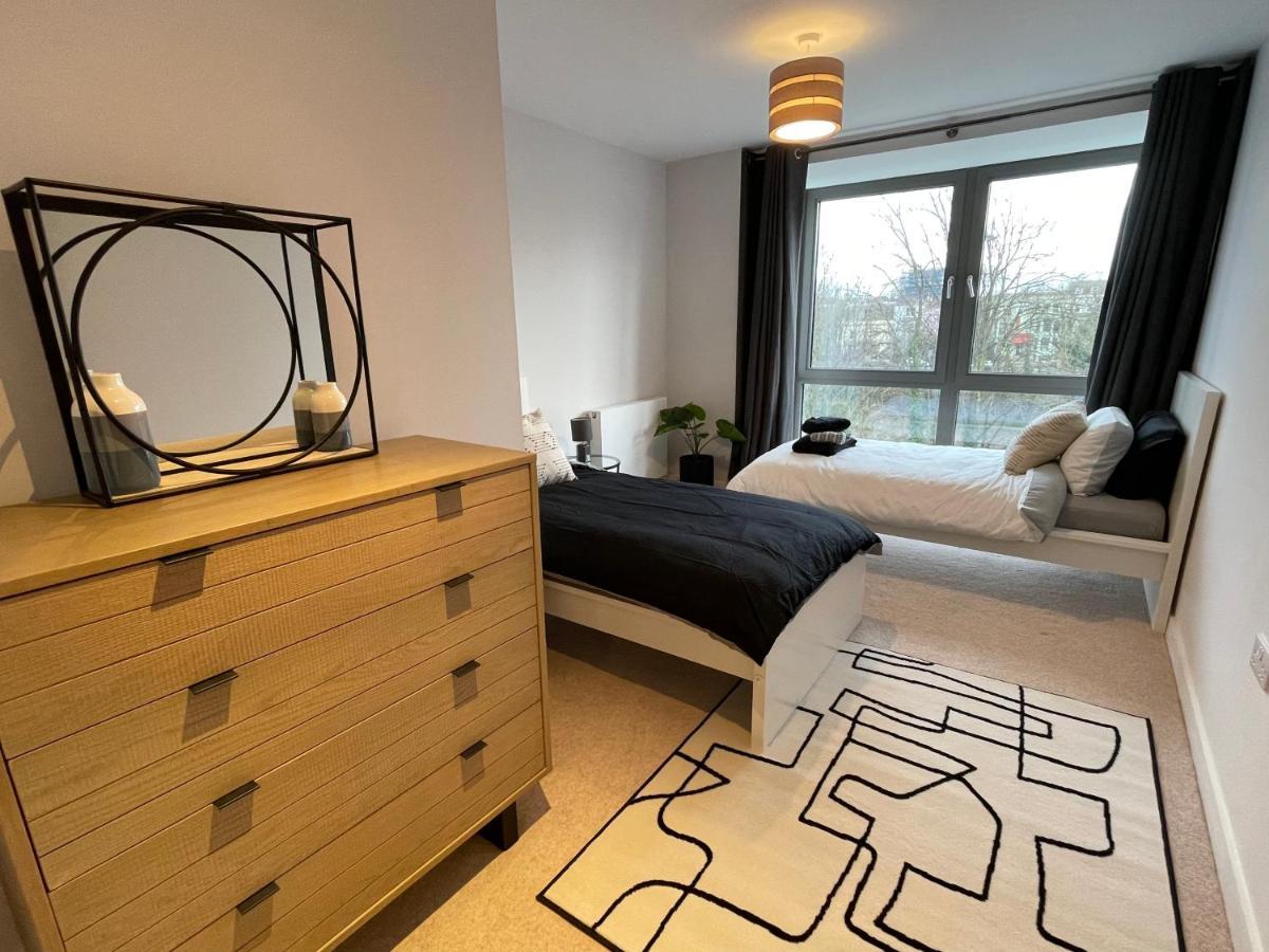 Stunning 2-Bed Apartment In Bristol With Parking Экстерьер фото